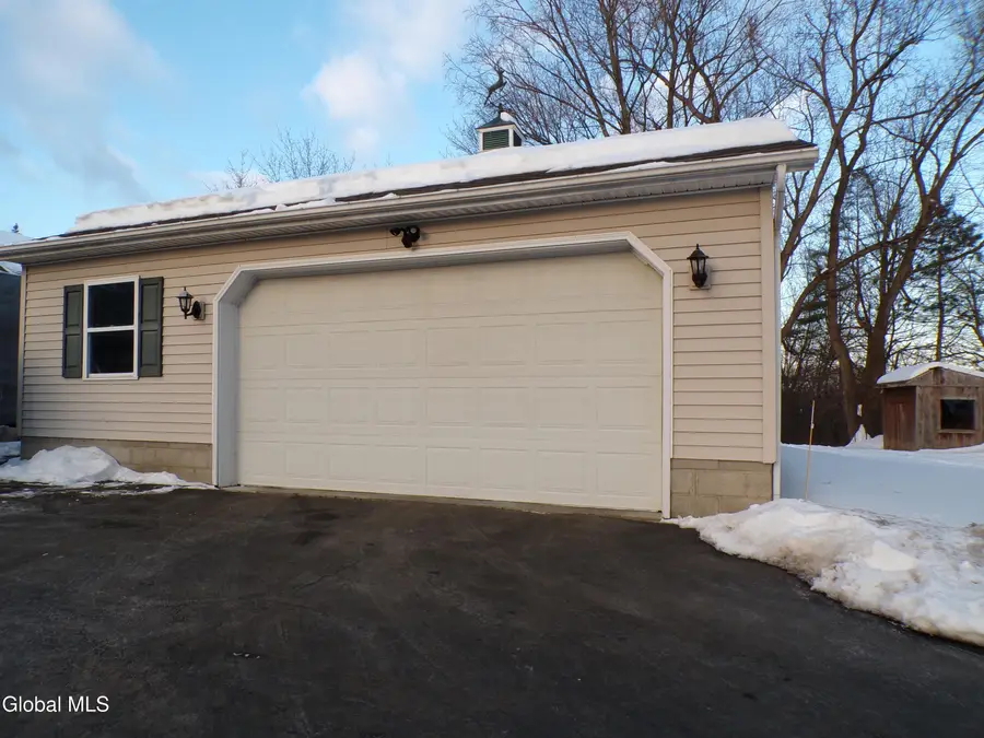 24 Clover Avenue, East Greenbush, NY 12061 - #3