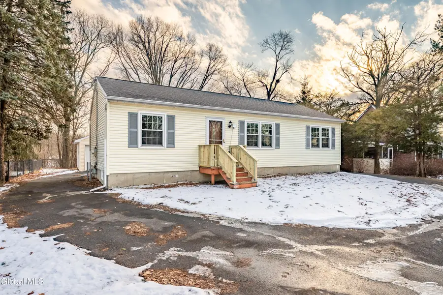 204 3rd Ave Extension, East Greenbush, NY 12144 - #2