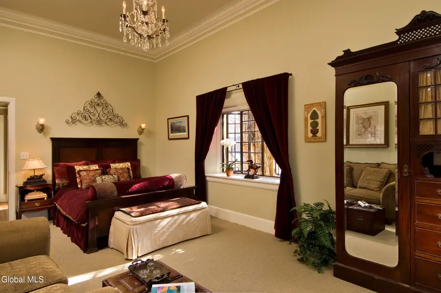 14 Talford Place #UNIT 2, Saratoga Springs, NY 12866 - #3