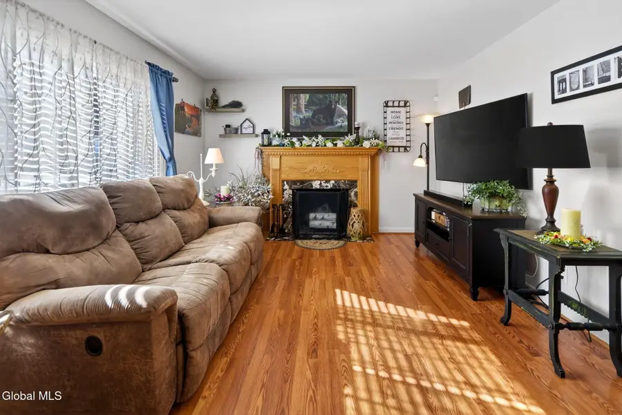 155 Willow Lane, Schenectady, NY 12302 - #3