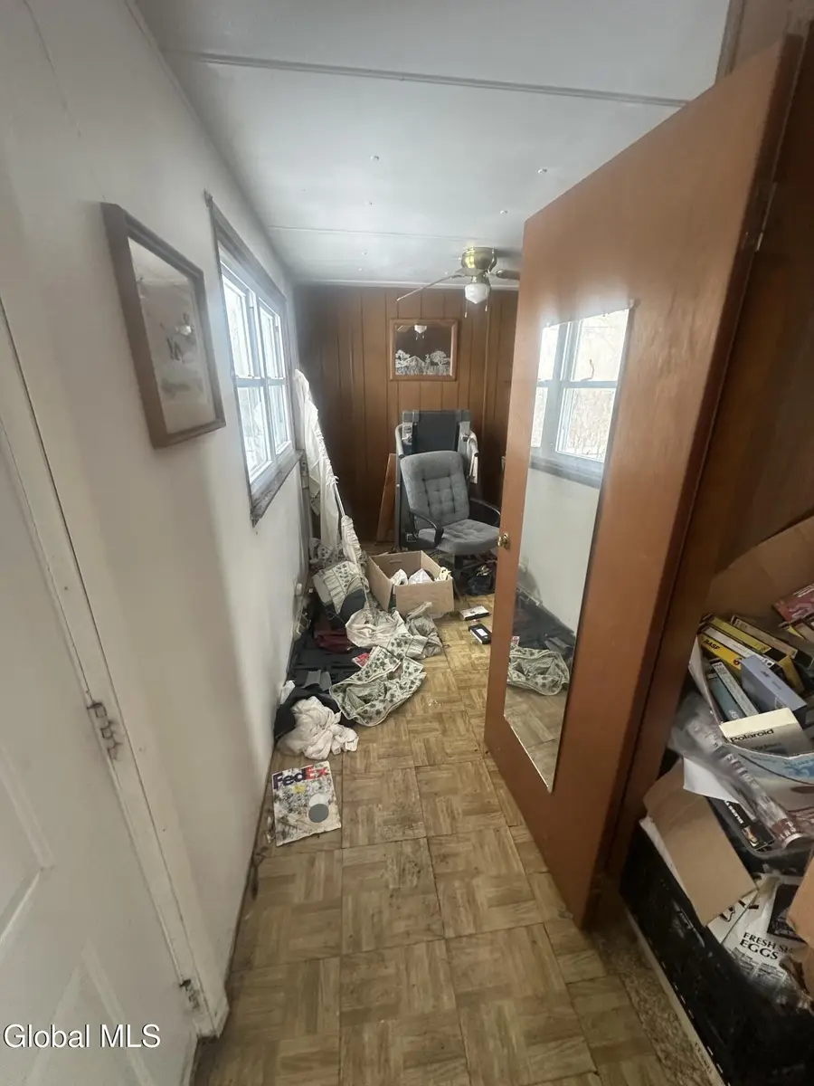 1924 Woodlawn Street, Rotterdam, NY 12306 - #3