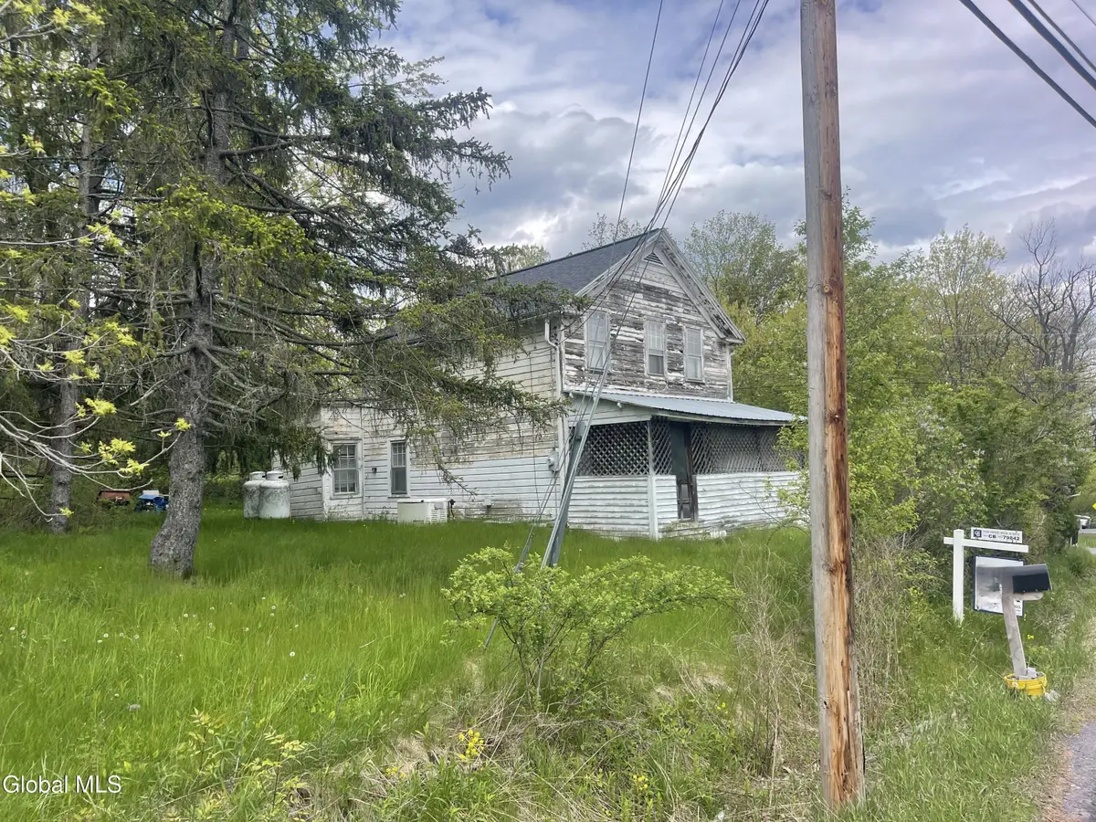 3 Agawam Lane, Altamont, NY 12009 - #1