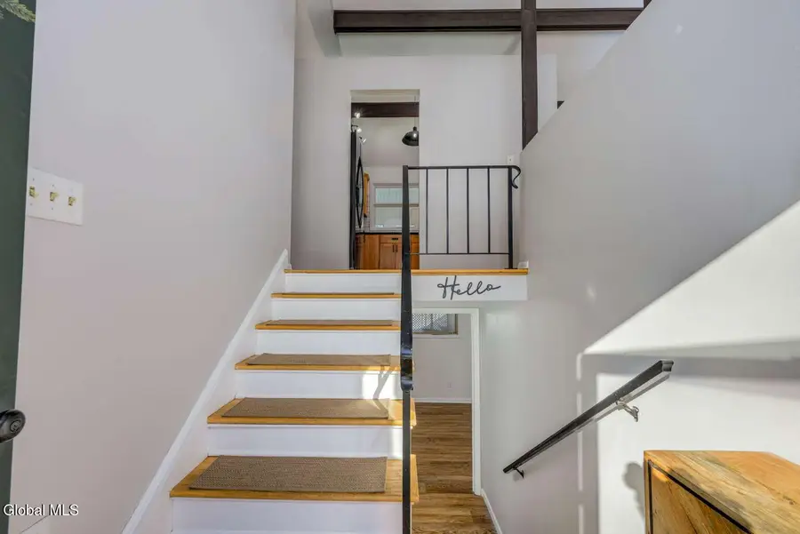 17 Benjamin Lane, Colonie, NY 12205 - #2