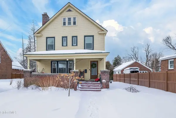 1593 Randolph Road, Schenectady, NY 12308