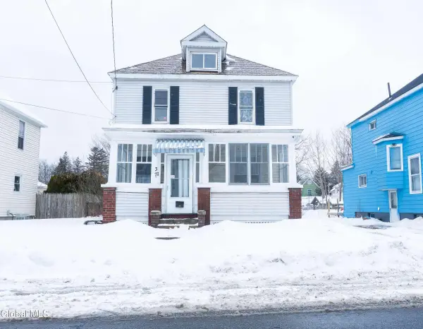 37 Chiswell Street, Schenectady, NY 12304