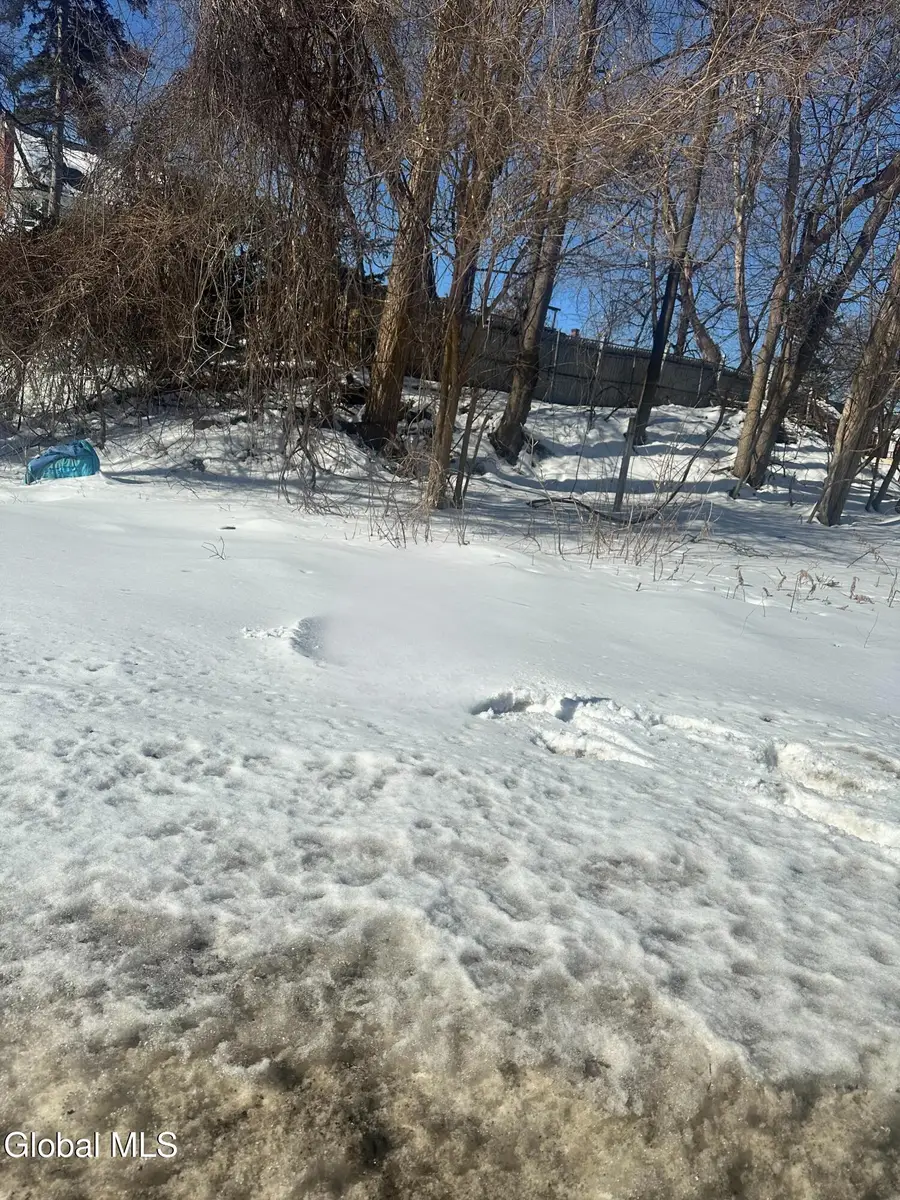 L30 Broadway, Schenectady, NY 12306 - #2