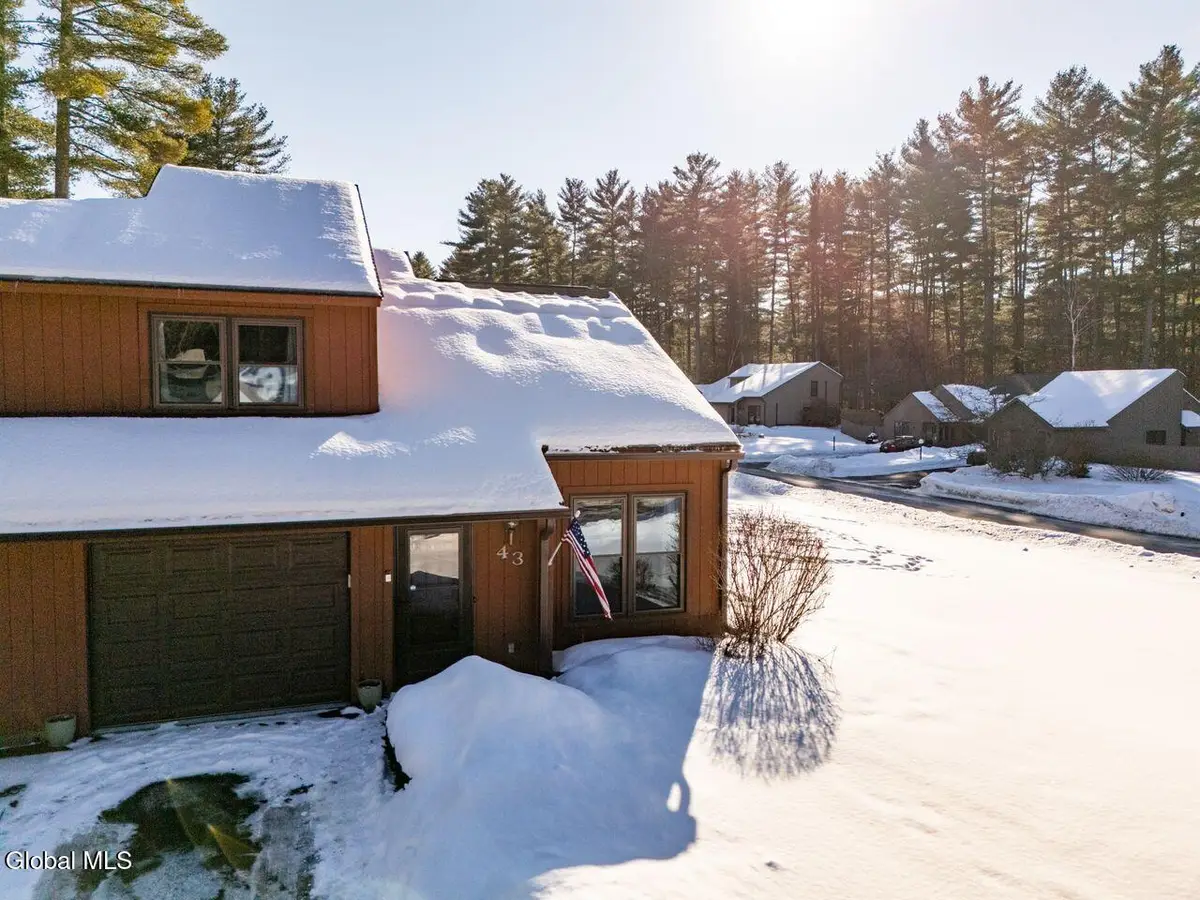 43 Elizabeth Lane, Queensbury, NY 12804 - #1