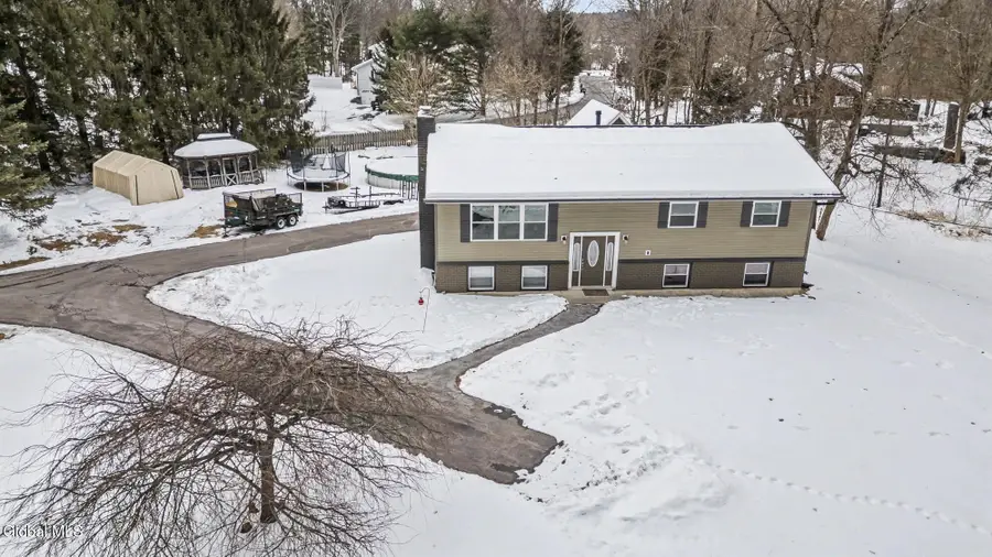 256 Grooms Road, Clifton Park, NY 12065 - #3