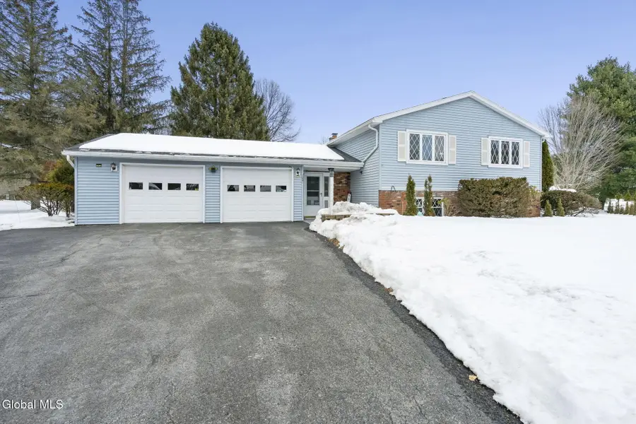 1041 Gates Drive, Schenectady, NY 12306 - #2