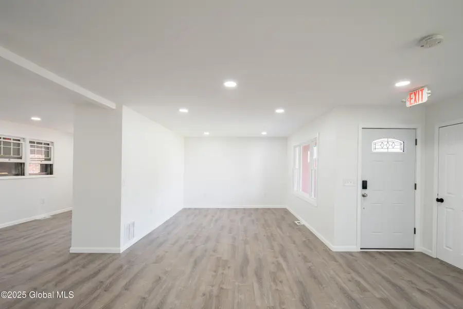 135 Freemans Bridge Road, Glenville, NY 12302 - #3