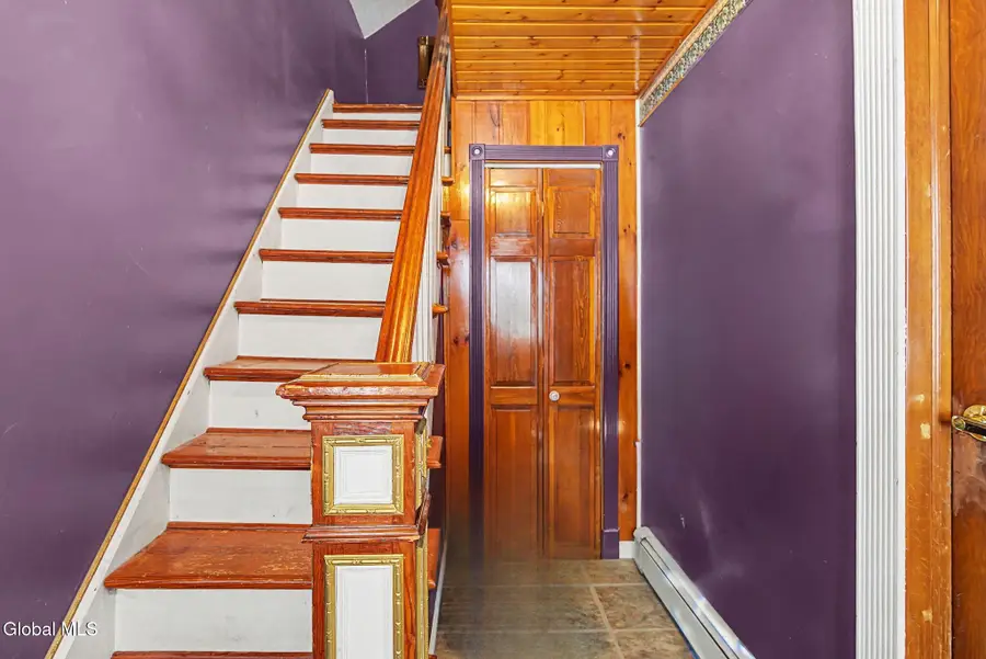 937 6th Street, Rensselaer, NY 12144 - #3