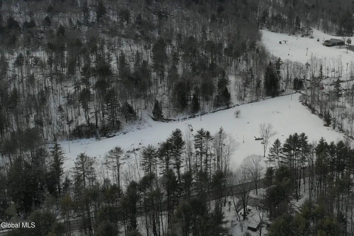 3100 New York 10, Johnstown, NY 12095 - #1