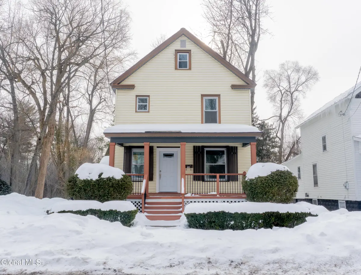 126 Manchester Road, Schenectady, NY 12304 - #1