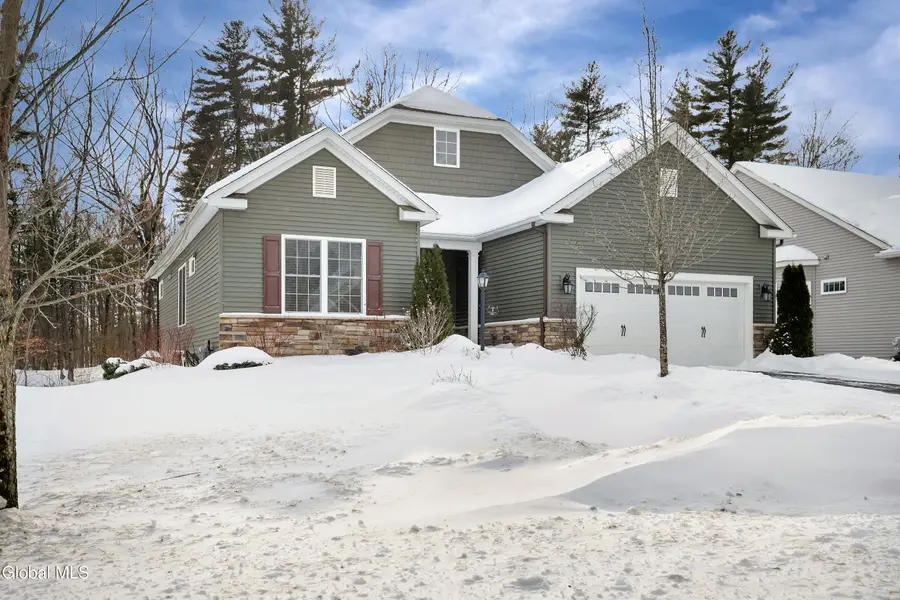 9 Linden Park Drive, Halfmoon, NY 12065 - #3