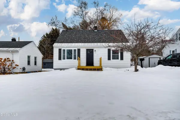 12 Christman Place, Amsterdam, NY 12010