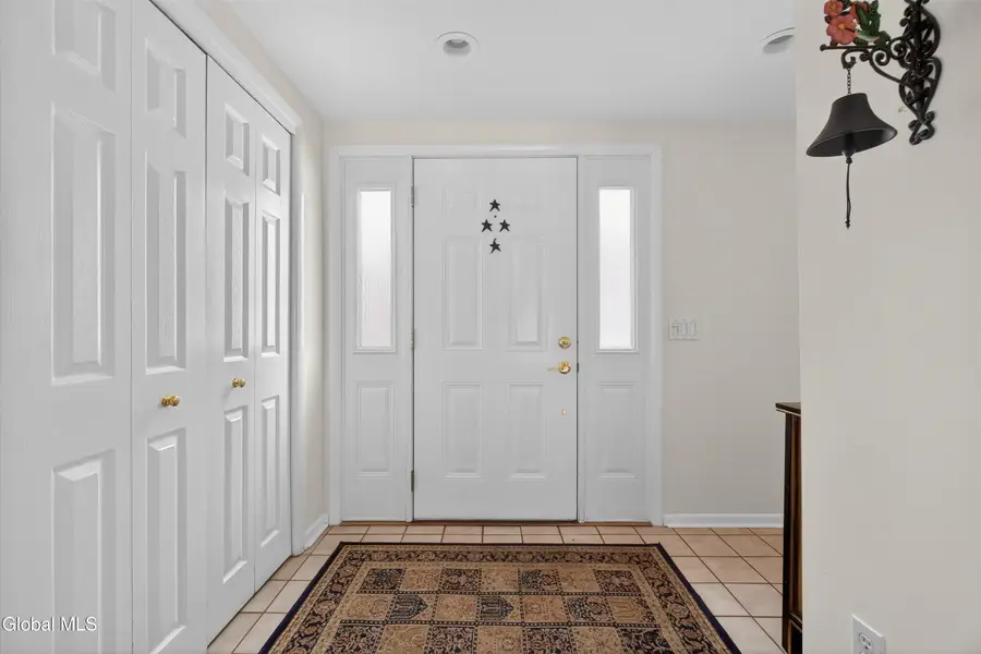 3 Heidis Path, Ballston Lake, NY 12019 - #2