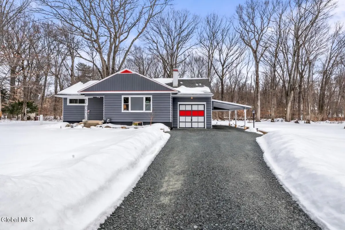 15 Maywood Drive, Schenectady, NY 12302 - #1