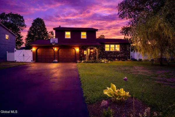 55 Alpine Drive, Colonie, NY 12110