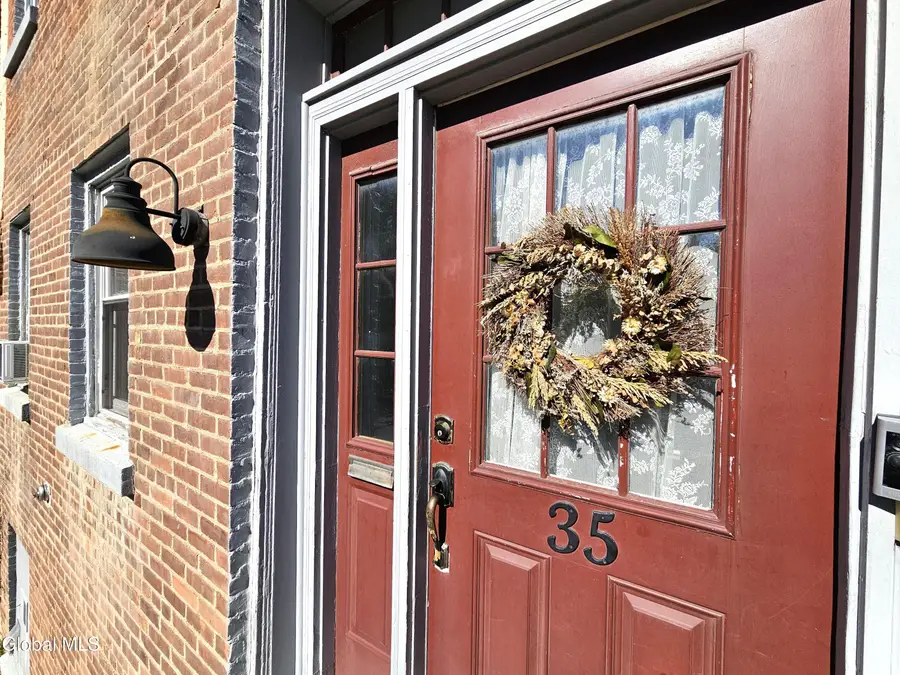 35 Jefferson Street, Troy, NY 12180 - #2