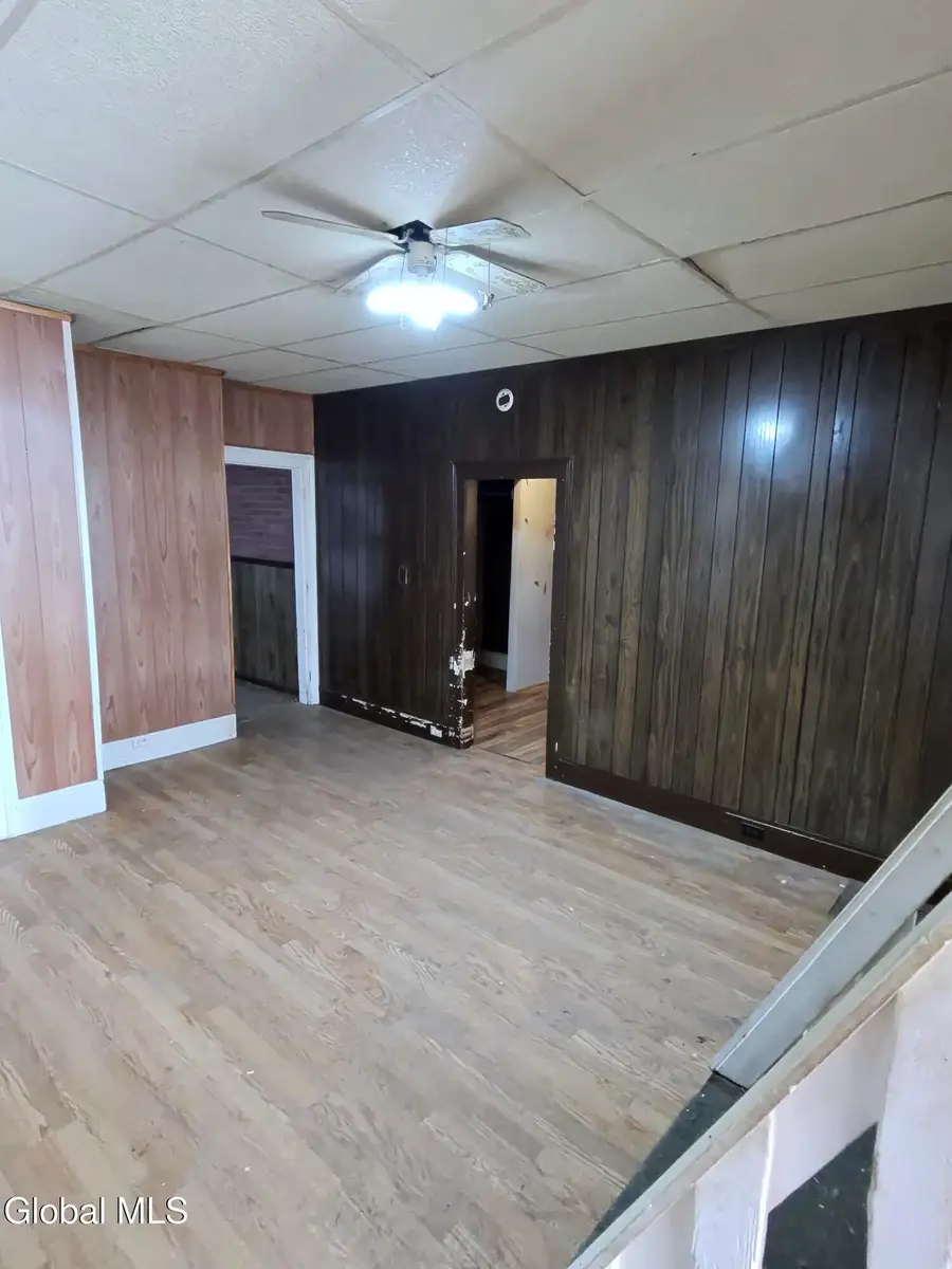 861 4th Avenue, Troy, NY 12182 - #3