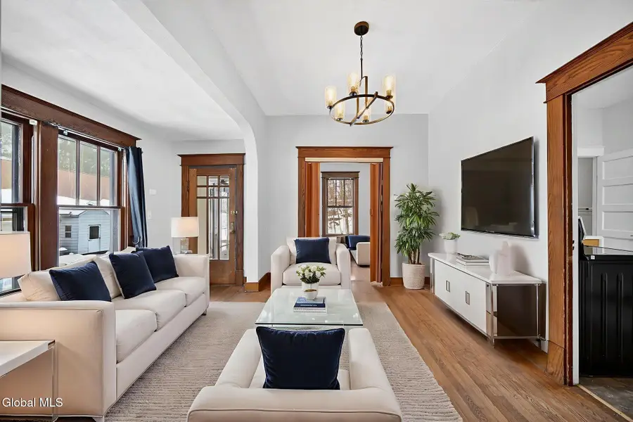 8 Caldwell Street, Albany, NY 12208 - #3