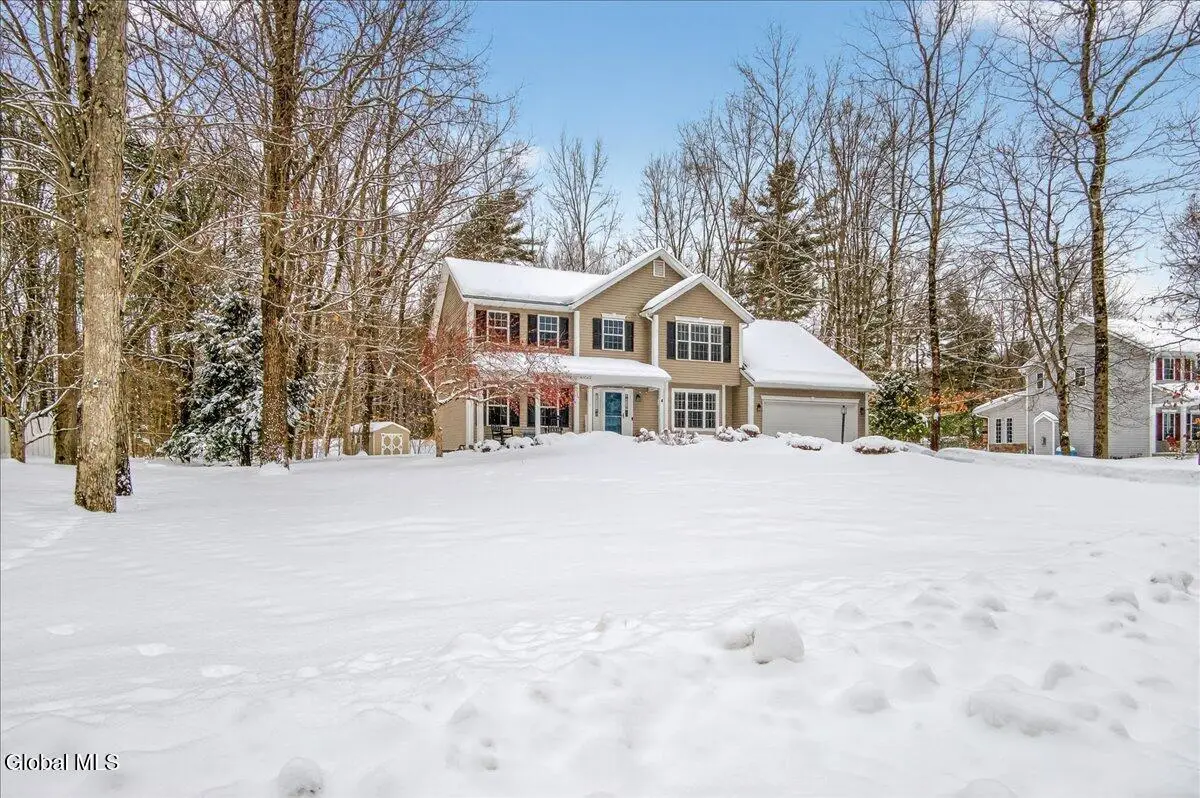 4 Glenburnie Drive, Wilton, NY 12831 - #1