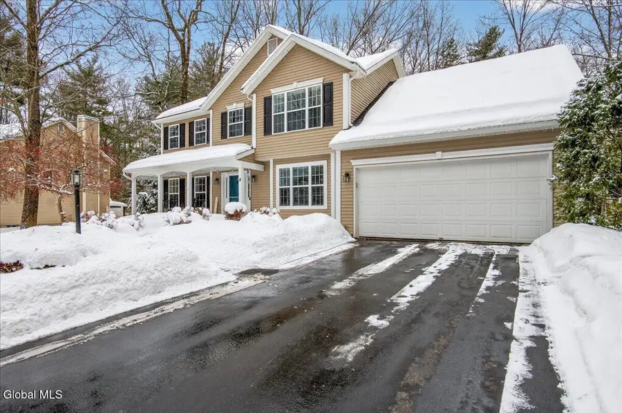 4 Glenburnie Drive, Wilton, NY 12831 - #3