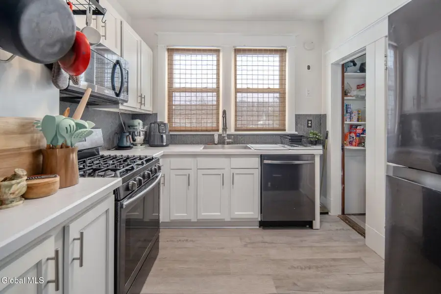 9 Mereline Avenue, Albany, NY 12209 - #2