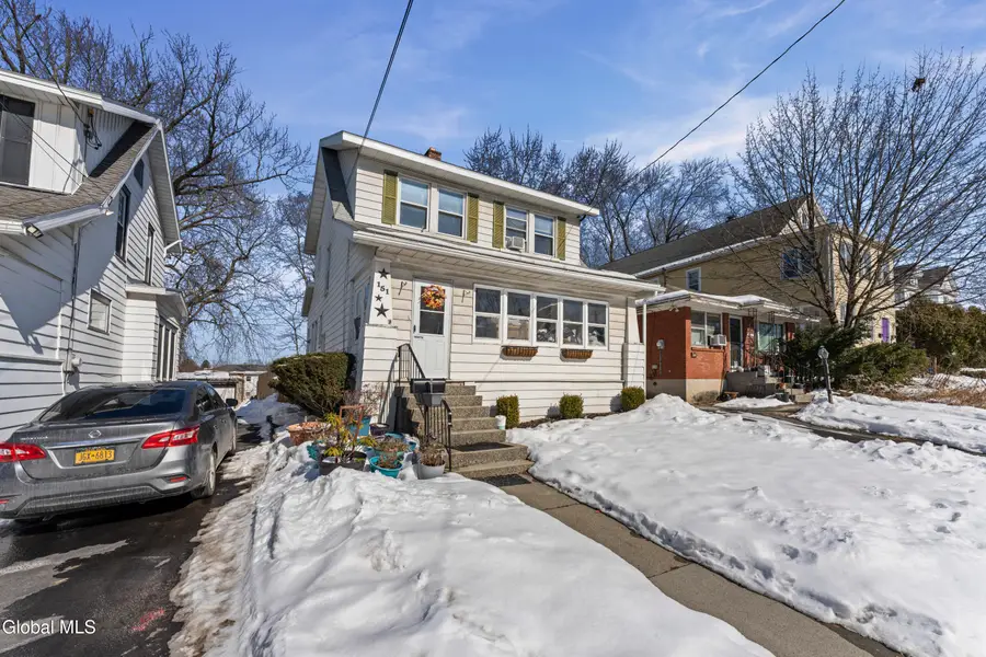 151 Woodlawn Avenue, Albany, NY 12208 - #2