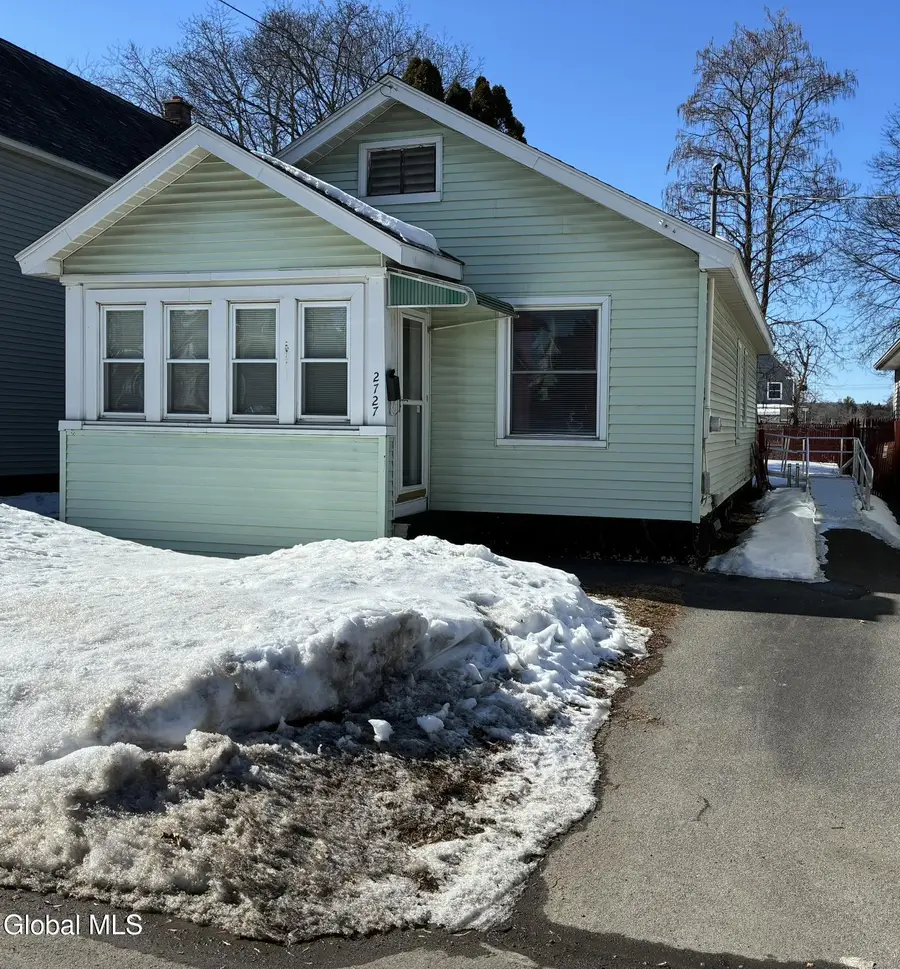 2727 Plunkett Avenue, Rotterdam, NY 12306 - #2