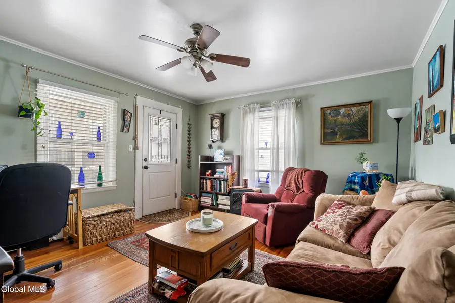 161 Lake Avenue, Saratoga Springs, NY 12866 - #3