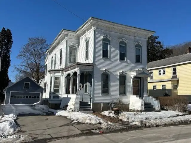 16 Jackson Street, Amsterdam, NY 12010 - #1