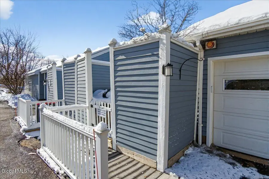 3 South Collins Terrace, Saratoga Springs, NY 12866 - #3