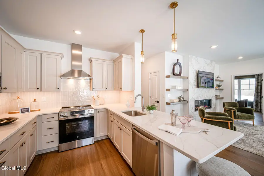 95 Reed's Hollow, Saratoga Springs, NY 12866 - #3