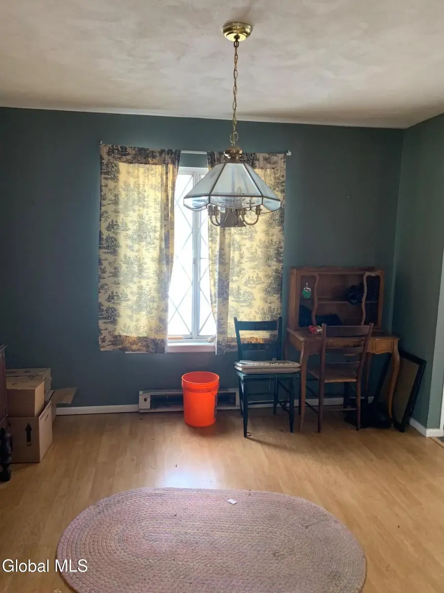 2 Leaf Road, Bethlehem, NY 12054 - #3