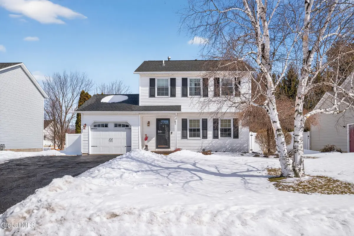 8 Corina Court, Watervliet, NY 12189 - #1