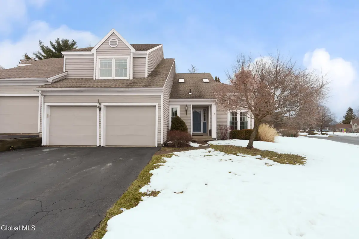 1 Ridgefield Drive, Guilderland, NY 12186 - #1