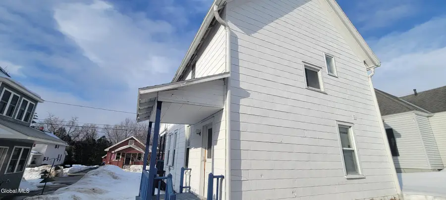 32 Walnut Street, Gloversville, NY 12078 - #3