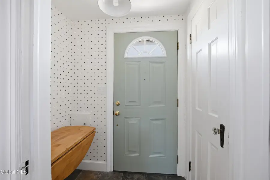 48 Van Schoick Avenue, Albany, NY 12208 - #3