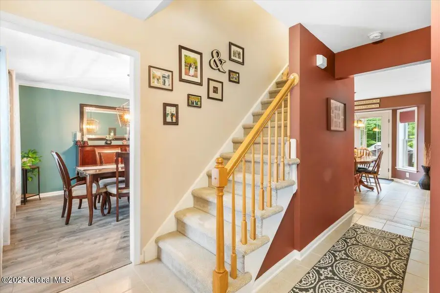 20 Goldfield Lane, Rexford, NY 12148 - #3