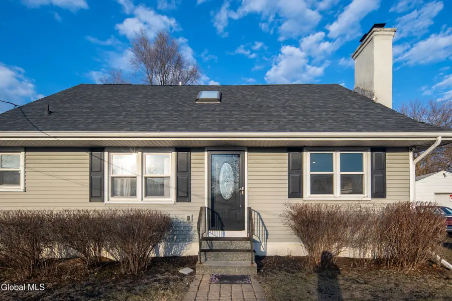 48 Quincy Street, Colonie, NY 12205 - #2