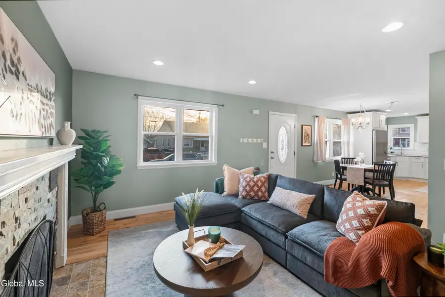 48 Quincy Street, Colonie, NY 12205 - #3