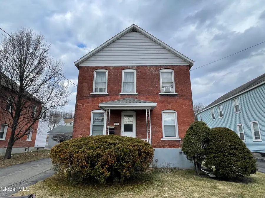 200 Saratoga Avenue, Mechanicville, NY 12118 - #2