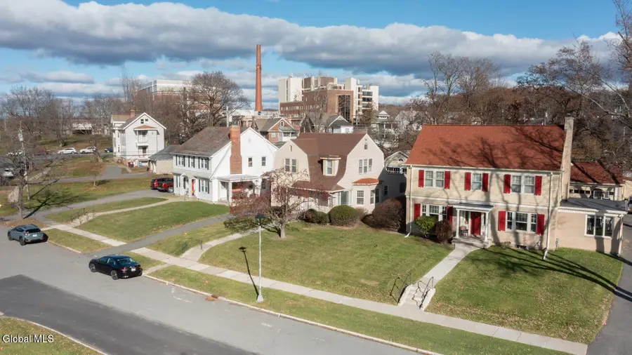 1 Mcleod Road, Troy, NY 12180 - #3