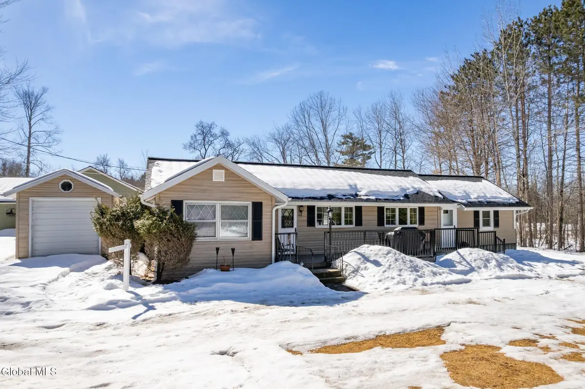 109 Ridgewood Avenue, Broadalbin, NY 12025 - #1