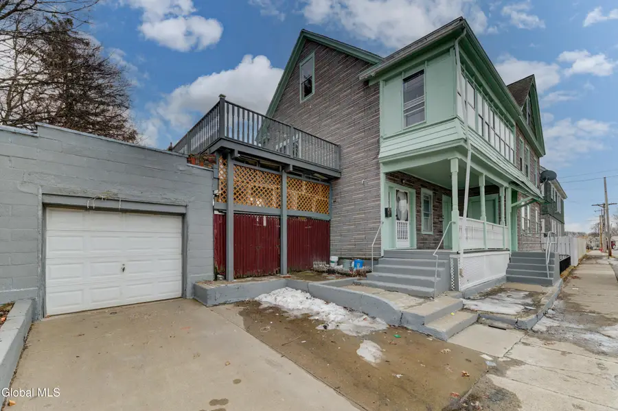 25 Steuben Street, Schenectady, NY 12307 - #3