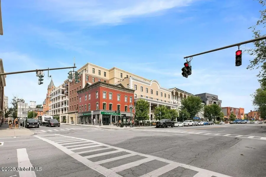 19 Washington Street #354 B3, Saratoga Springs, NY 12866 - #2