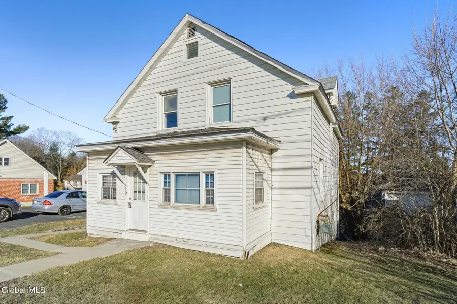 629 Hoosick Road, Brunswick, NY 12180 - #2