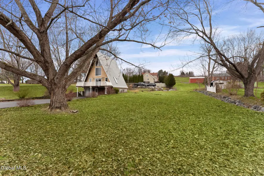 1 Keyes Lane, Brunswick, NY 12180 - #3