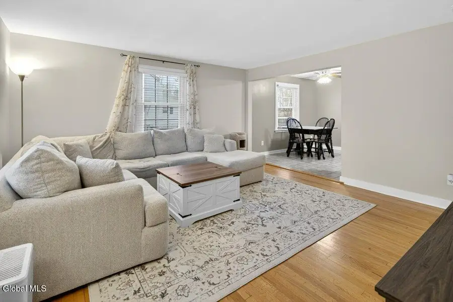 17 Schuyler Avenue, Latham, NY 12110 - #3